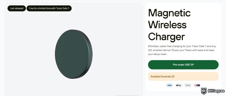 Trezor Safe 7 review: magnetic wireless charger. Trezor Safe 7 review: magnetic wireless charger.